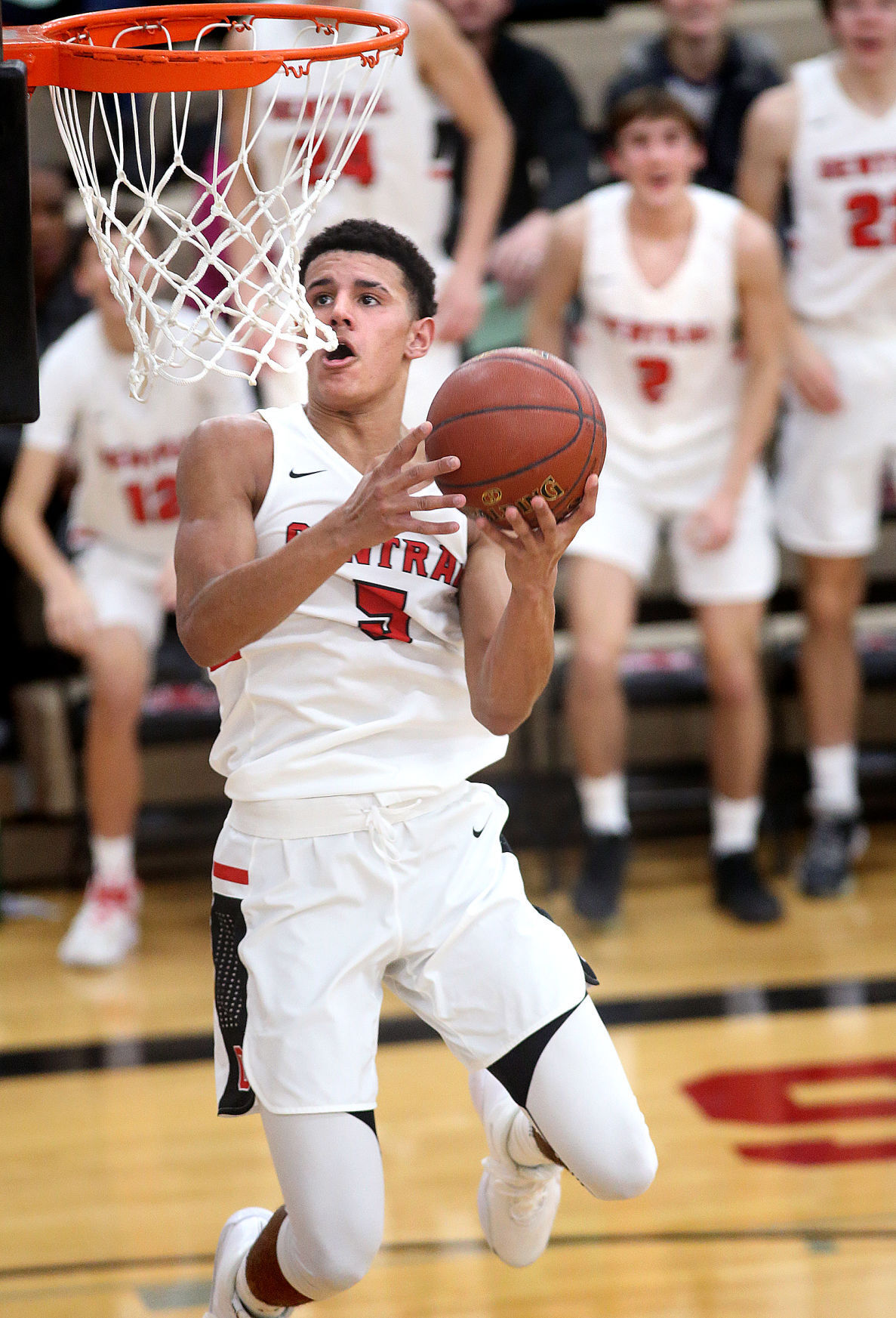 December 12: Eau Claire Memorial vs. La Crosse Central